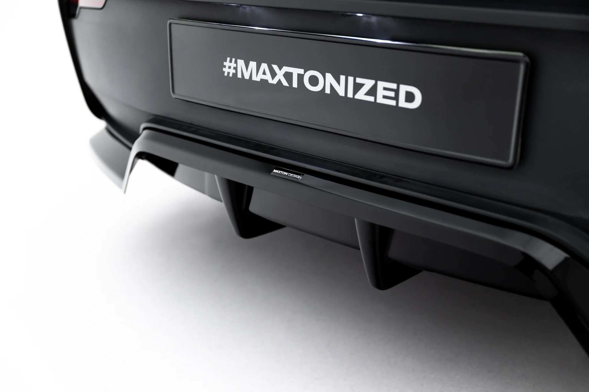 Diffuser Tesla Model Y Premium Mk1 Facelift Maxton Glans Zwart