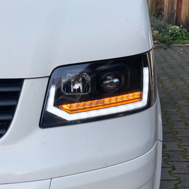 Koplampen VW T5 03-09 real DRL LED Dynamisch
