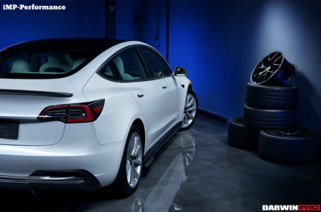 Tesla Model 3 IMP Style Carbon Fiber Zijskirts 2017-2021