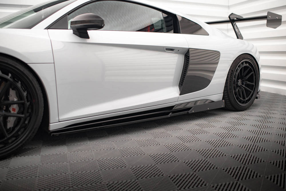 Zijskirts V.2 met Canards Audi R8 Facelift  2018 - 2021 Maxton Glans Zwart