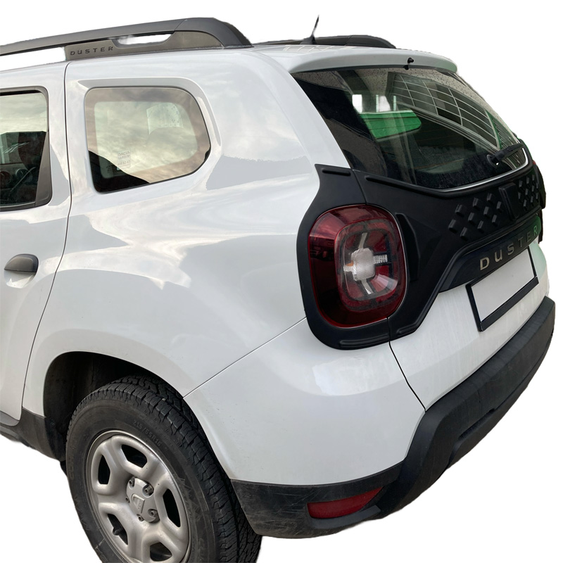 Achterklep- en achterlichtcovers  Dacia Duster II 2018-2024 - Matzwart
