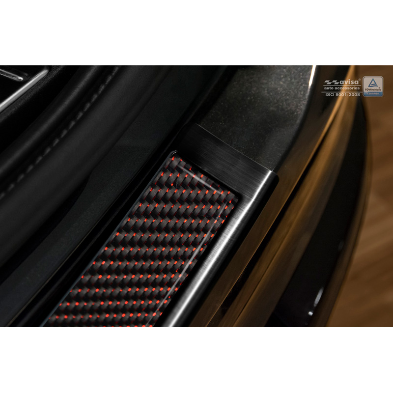 RVS Achterbumperprotector 'Deluxe'  Volvo XC90 2015-2019 & alle Facelift modellen Zwart/Rood-Zwart Carbon