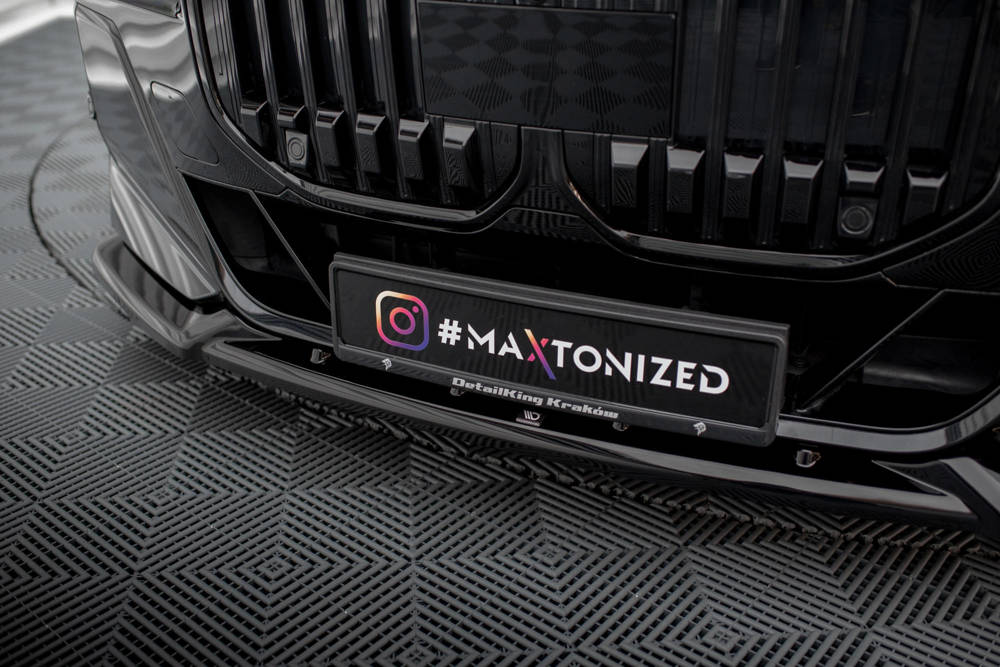 Voorspoiler V.2 BMW 7 Serie G70 M Pakket & M760E Maxton Glans Zwart