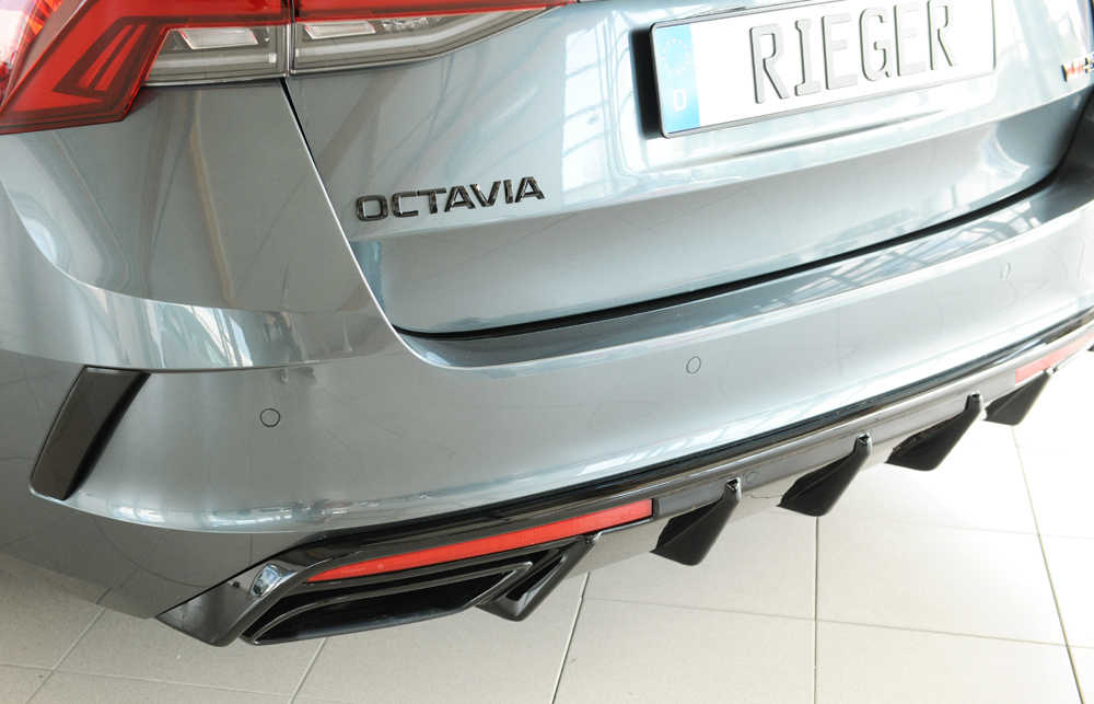 Diffuser Skoda Octavia RS (NX) Rieger Glans Zwart met Trekhaak