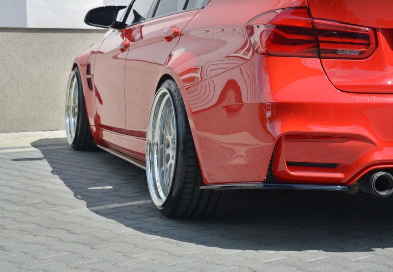 Voorspoiler V.1 BMW M3 F80 Glanzend Zwart