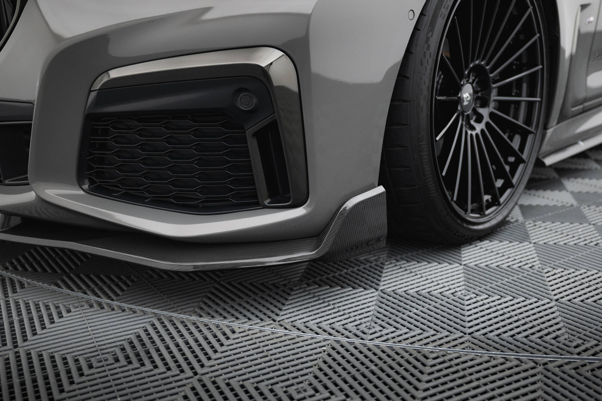 Bodykit Carbon Fiber Splitters BMW 7 M-Pack G11 Facelift (2019–2022)