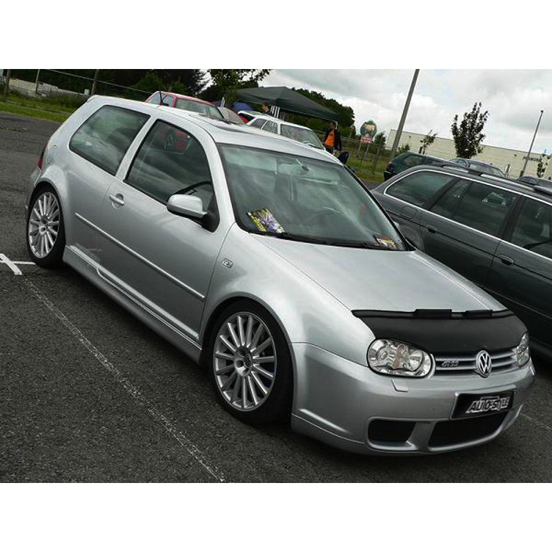 Motorkapsteenslaghoes  Volkswagen Golf IV + R32 1998-2003 zwart