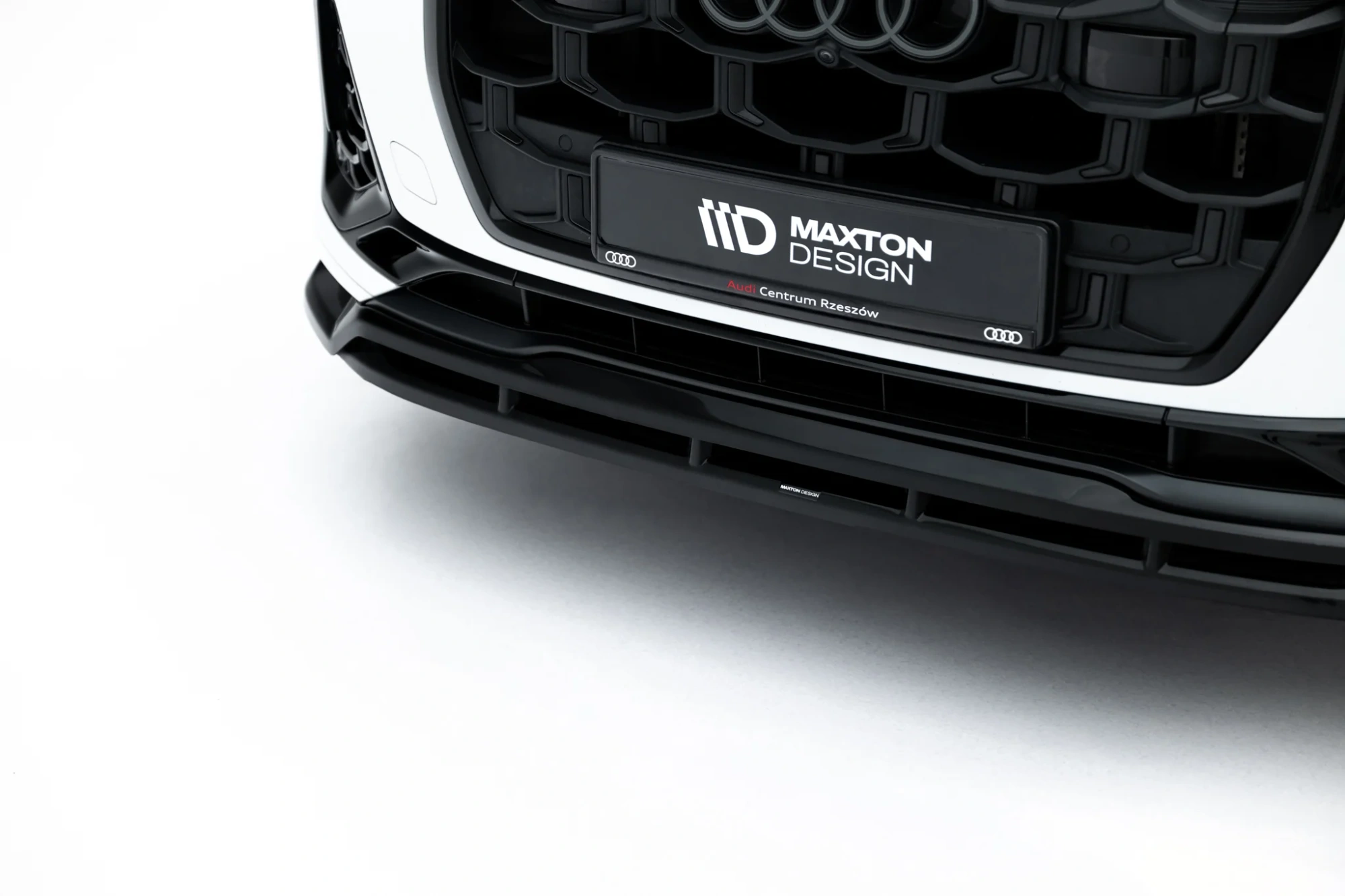 Voorspoiler Audi Q7 S-Line MK2 Facelift 2 Maxton Glanzend zwart