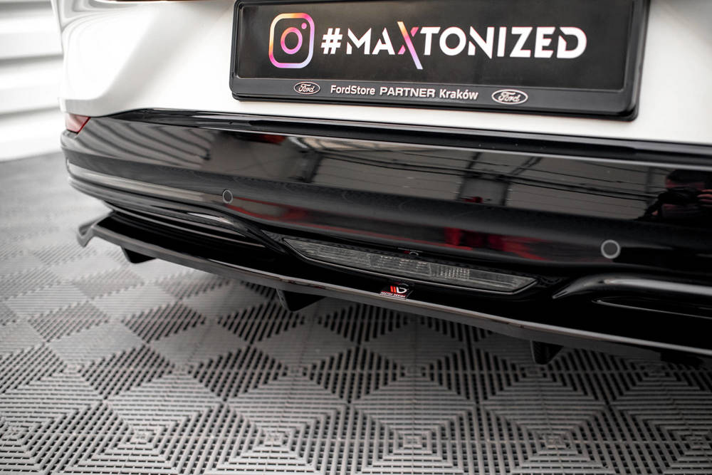 Diffuser Ford Mustang Mach-E Maxton Glans Zwart