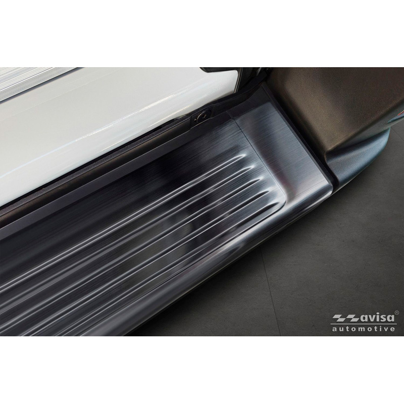 Avisa Zwart RVS Achterbumperprotector  Fiat Ducato III Facelift 2023- / Opel Movano III Facelift 2023- / Toyota Proace Max 2024- 'Ribs' (2 delen)