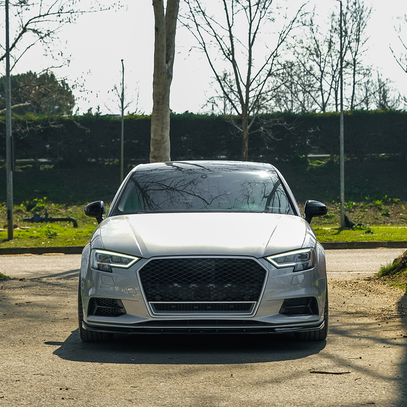 Oneway Complete bodykit  Audi A3 (8V) Sedan Facelift 2016-2020 (dubbele uitlaat L/R) - Glanzend zwart