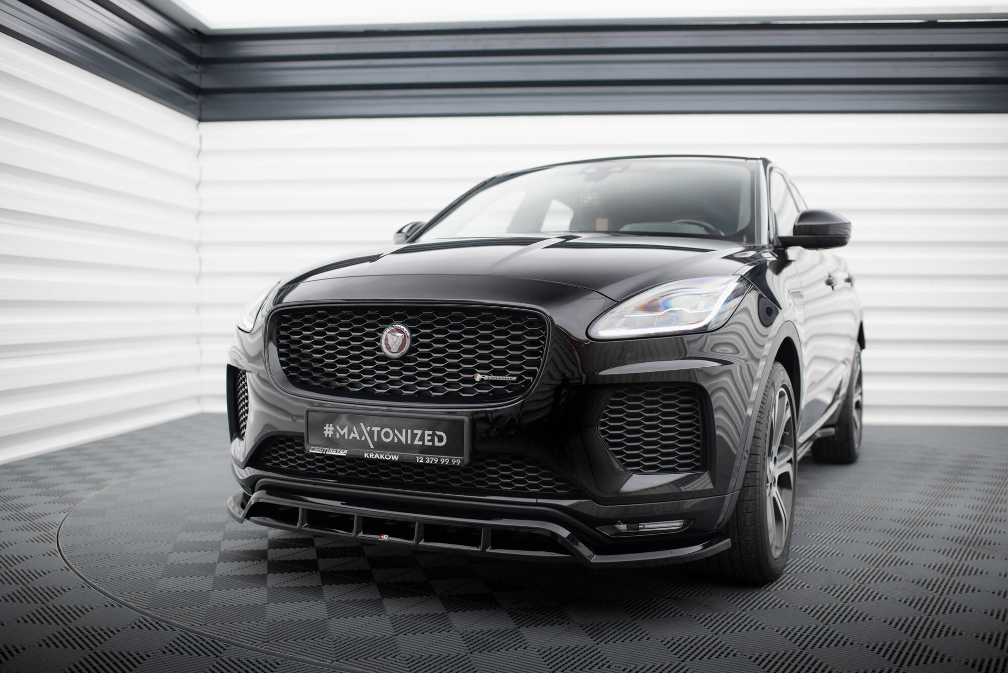 Bodykit Jaguar E-Pace R-Dynamic MK1 Maxton Glanzend zwart
