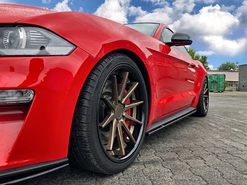 Zijskirts Diffusers Ford Mustang Mk. 6 Facelift Glanzend Zwart