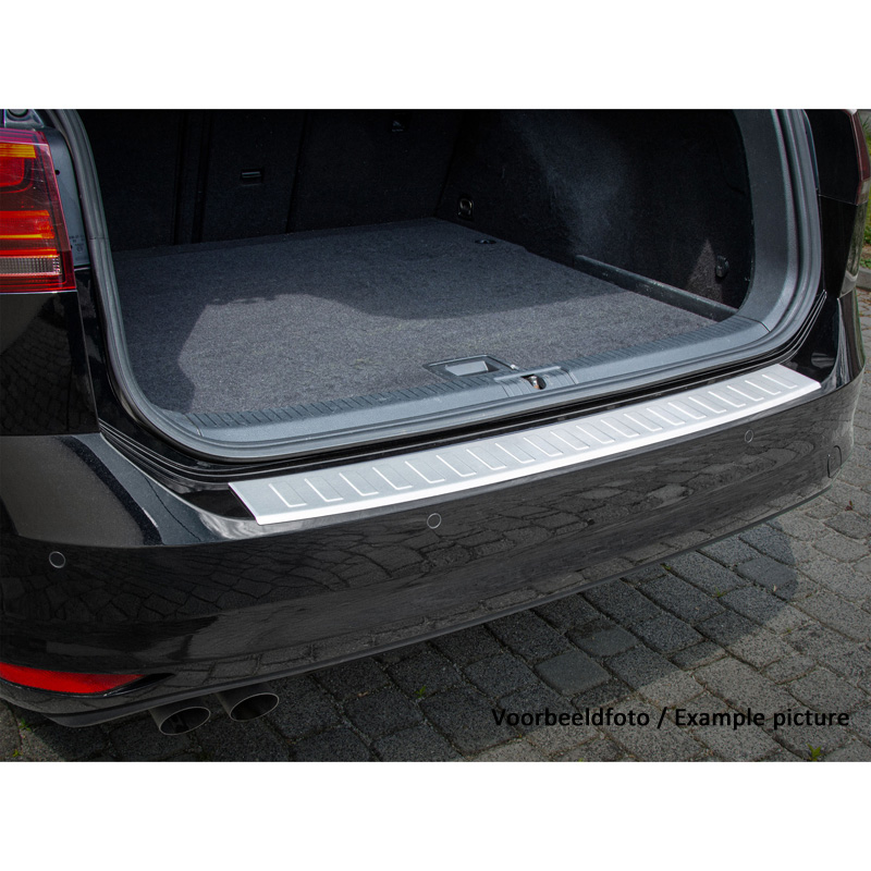 MAX6 Geborsteld RVS Achterbumperbeschermer  Citroën Spacetourer & Peugeot Expert/Traveller & Toyota Proace Verso 2016- & Opel Vivaro III 2019- (voor gespoten bumpers)