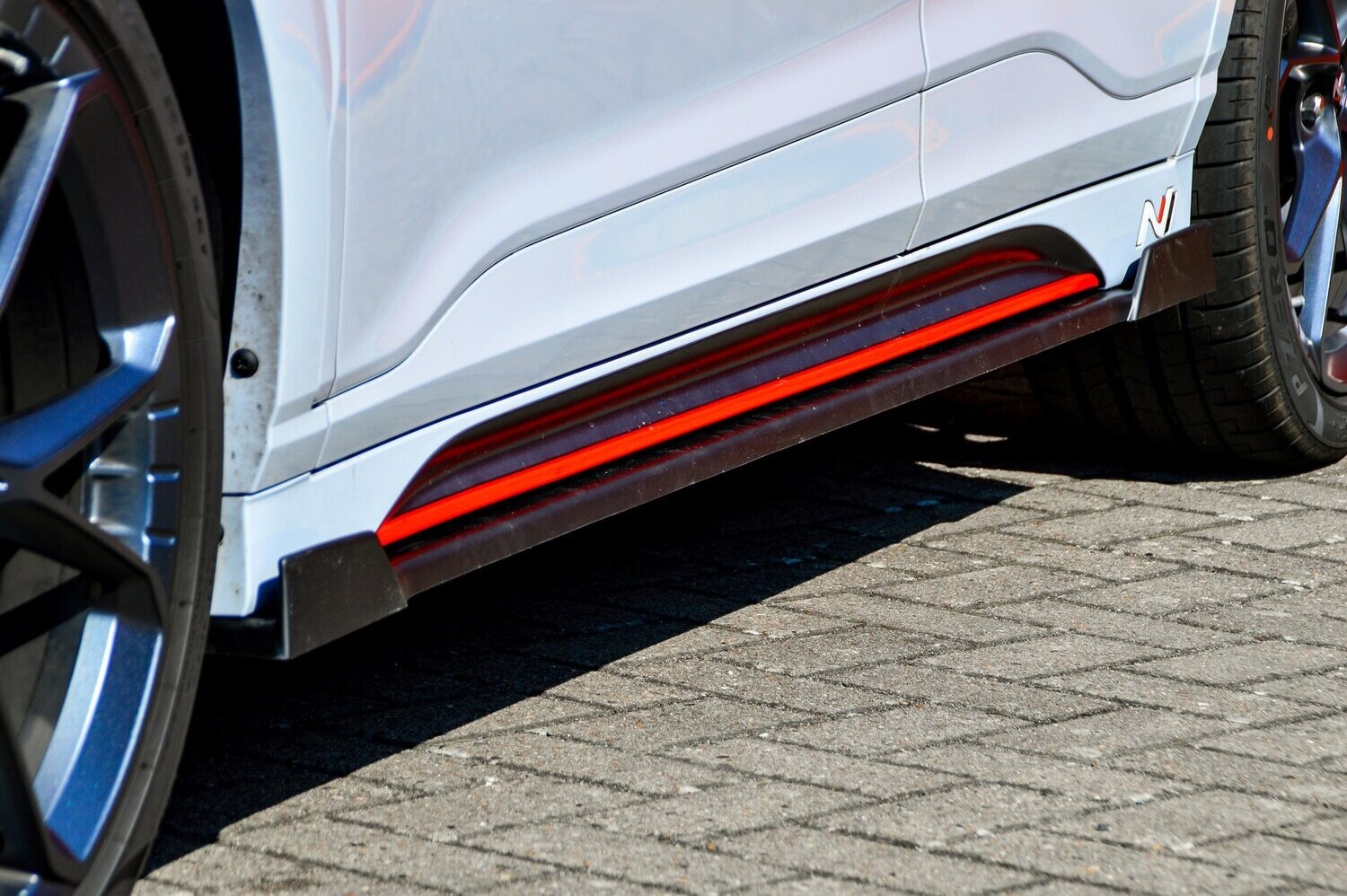 Zijskirts met vleugel voor + achter Hyundai Kona N + N-Line