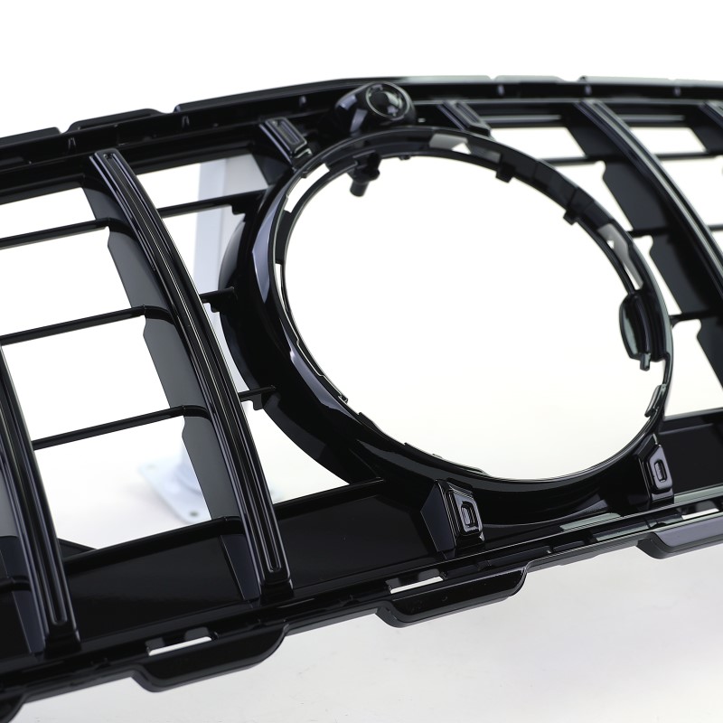 Grill Mercedes C-Class W206 (21-..) GT Look Zwart