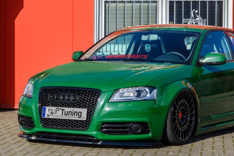 Voorspoiler Audi A3 8P S-Line FL Glans Zwart