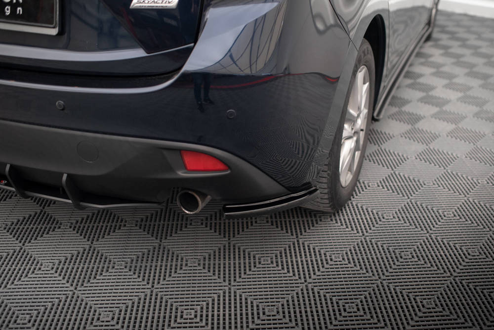 Zijdiffusers Mazda 3 Mk3 2013 - 2016 Maxton Glans Zwart